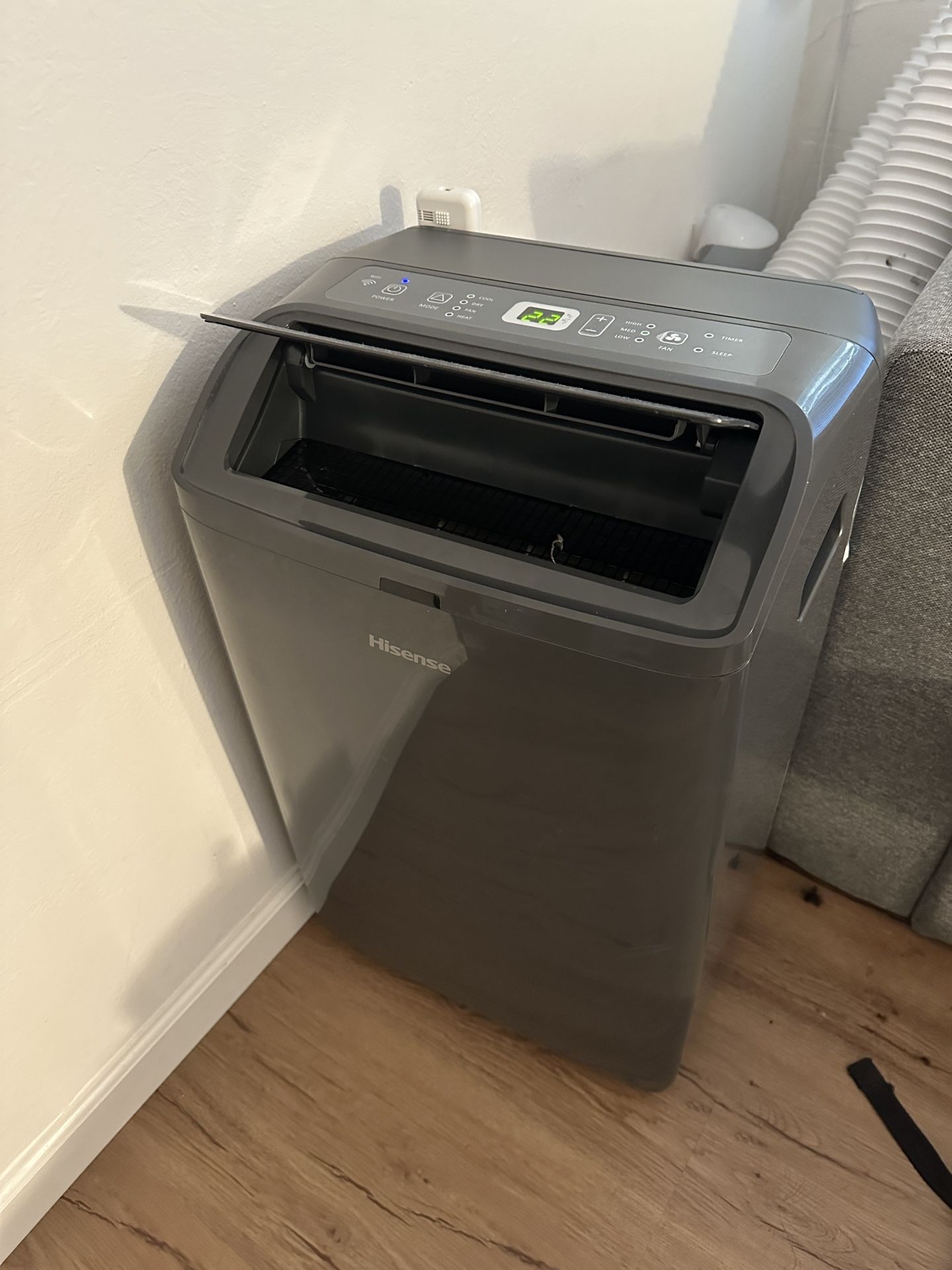 Hisense 10,000 BTU Dual Hose Portable Air Conditioner
