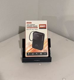 JoySmart 4000mAh 22.5W Fast Charge Power Bank WA3 USB-C Built-In Cable LED