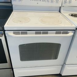 White Ge stove