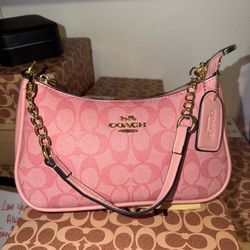 Pink coach bag