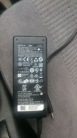 Dell/Hp laptop charger $20 small tip