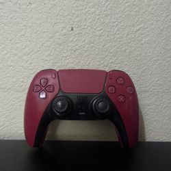 Red PS5 controller 