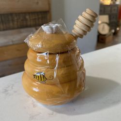 Honey Miel Ceramic Beehive Jar Pot with Lid and Wood Bumble Bee Dipper