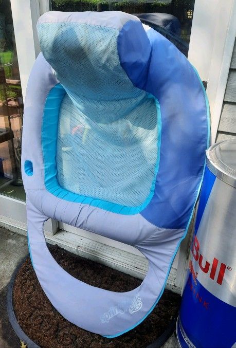 Pool Recliner 