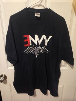 Gildan 2XL Envy Rose Graphic T-Shirt