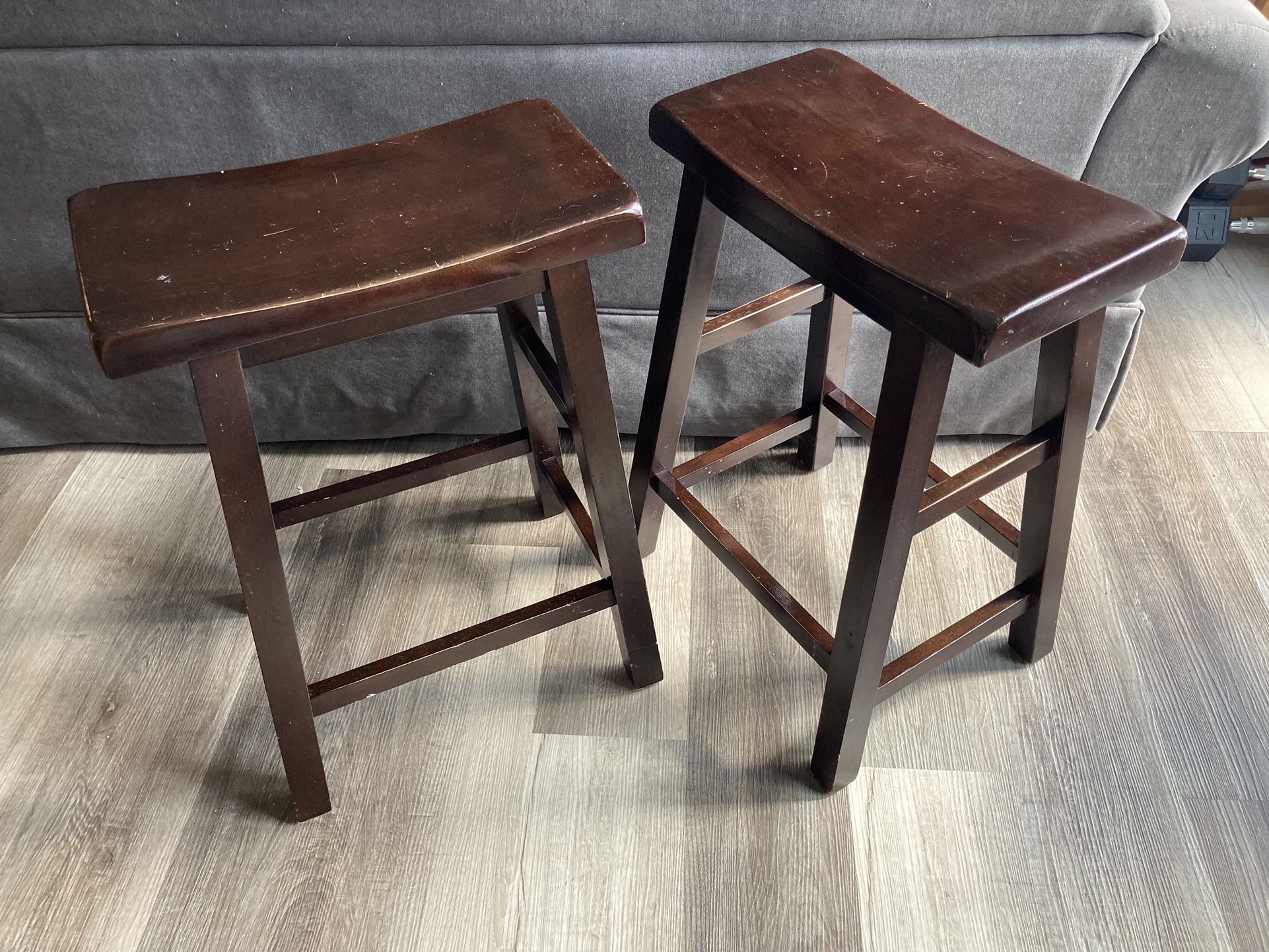 2 Wooden Stools