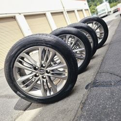 Wheels 17 5 Lugs Toyota Camry Original