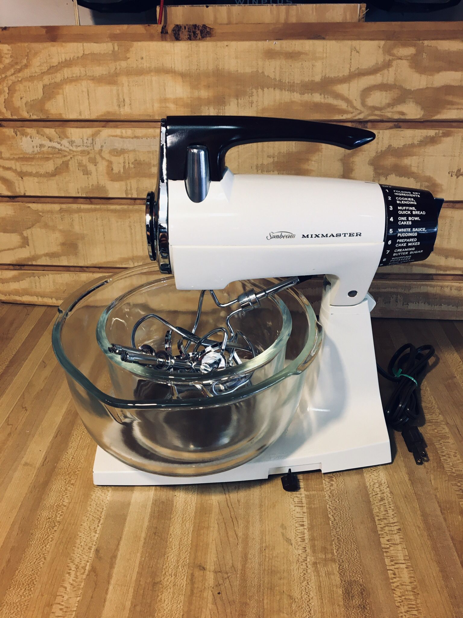 Sunbeam Stand Mixer With Cover