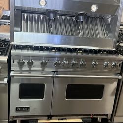 Viking 48”Wide Gas Range Stove 8Burners And Viking Range Hood