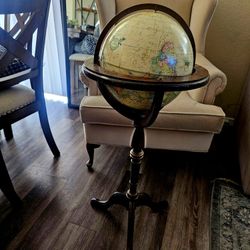 Rand McNally Globe w/ Stand