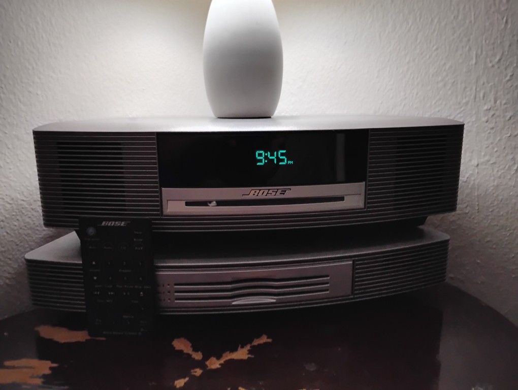 Retro Market Bose Wave Music