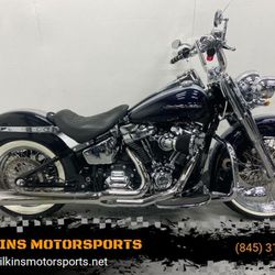 2019 Harley-Davidson Softtail Deluxe 