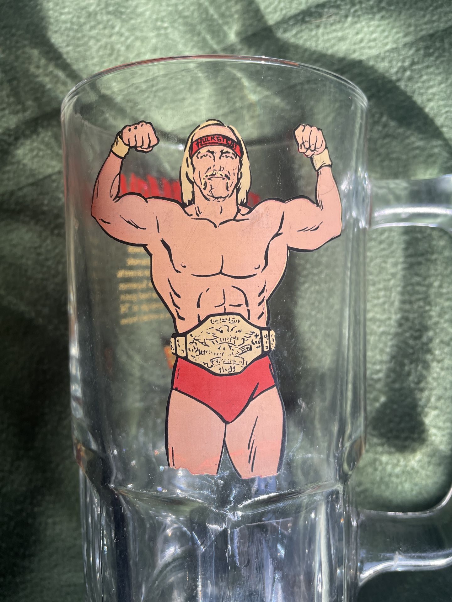 Hulk Hogan Glass Mug WWF HulkMania Wrestling LARGE 32oz Beer Stein Vintage 1985