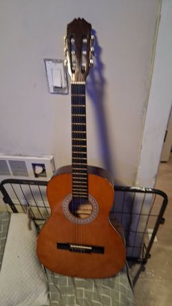 Lucia classical Guitar