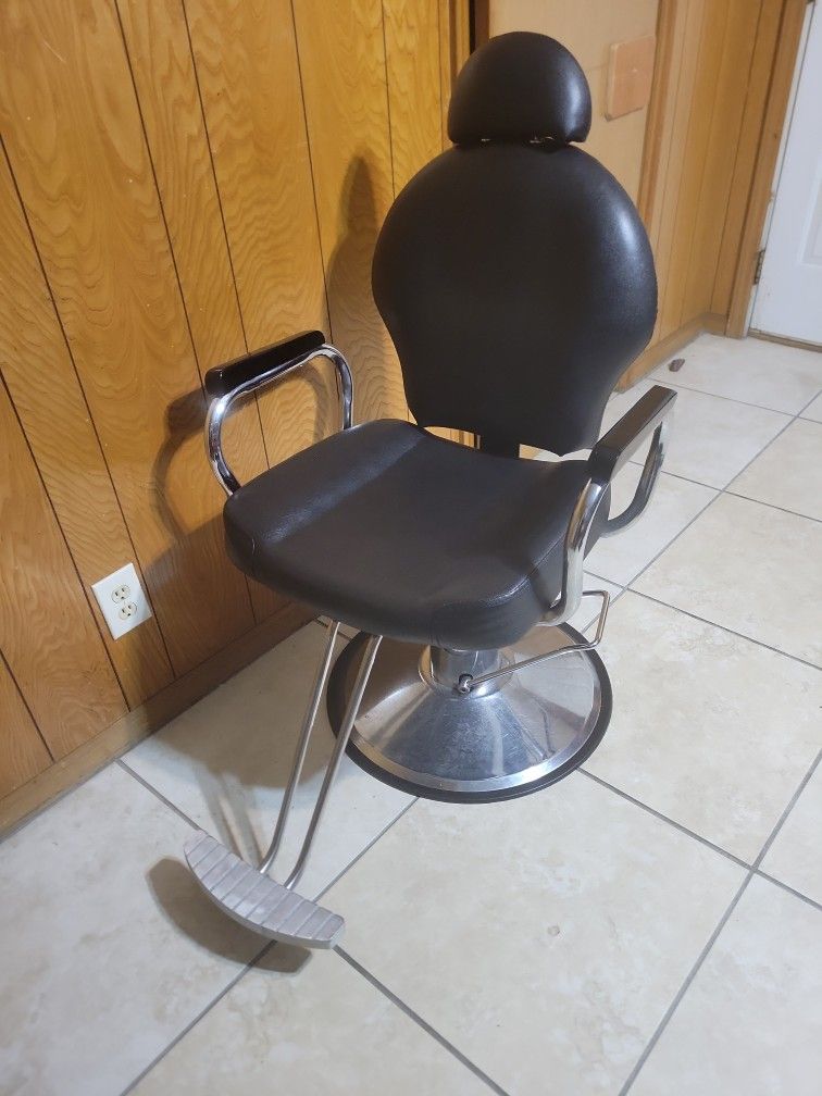 Barber Chair