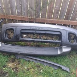 Subaru Legacy Bumper Covers & Racks