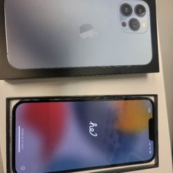 Unlocked IPhone 13 Pro Max 128gb