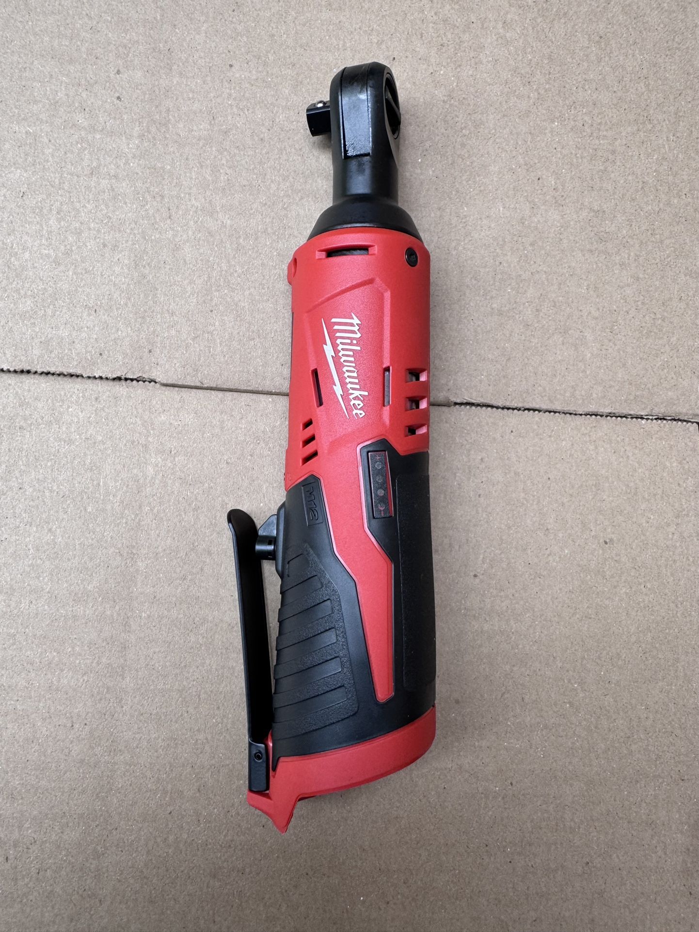 —. Milwaukee M12 12V Lithium-Ion HACKZALL Cordless Reciprocating Saw