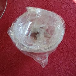 New Plastic Microwave Cover To Avoid Spills Never Used