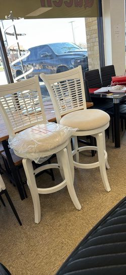2 Barstool Brand New $120 For Both 