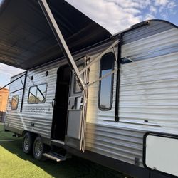 2022 Keystone Travel Tráiler In Víctorville Ca