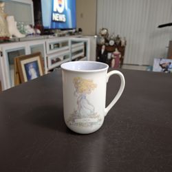 Precious Moments Glazed Porcelain Mug " Julie " Young In Spirit, Guided By Truth 1989