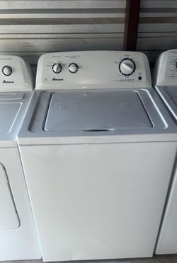 AMANA  WASHER & DRYER SET .