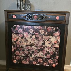 Refinished Antique Dresser **make An Offer ***