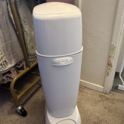 Playtex Diaper Genie