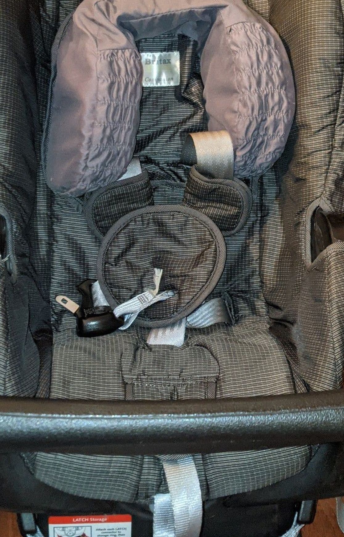 Britax Companion Car Seat And Crib Set