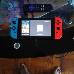 Nintendo Switch 