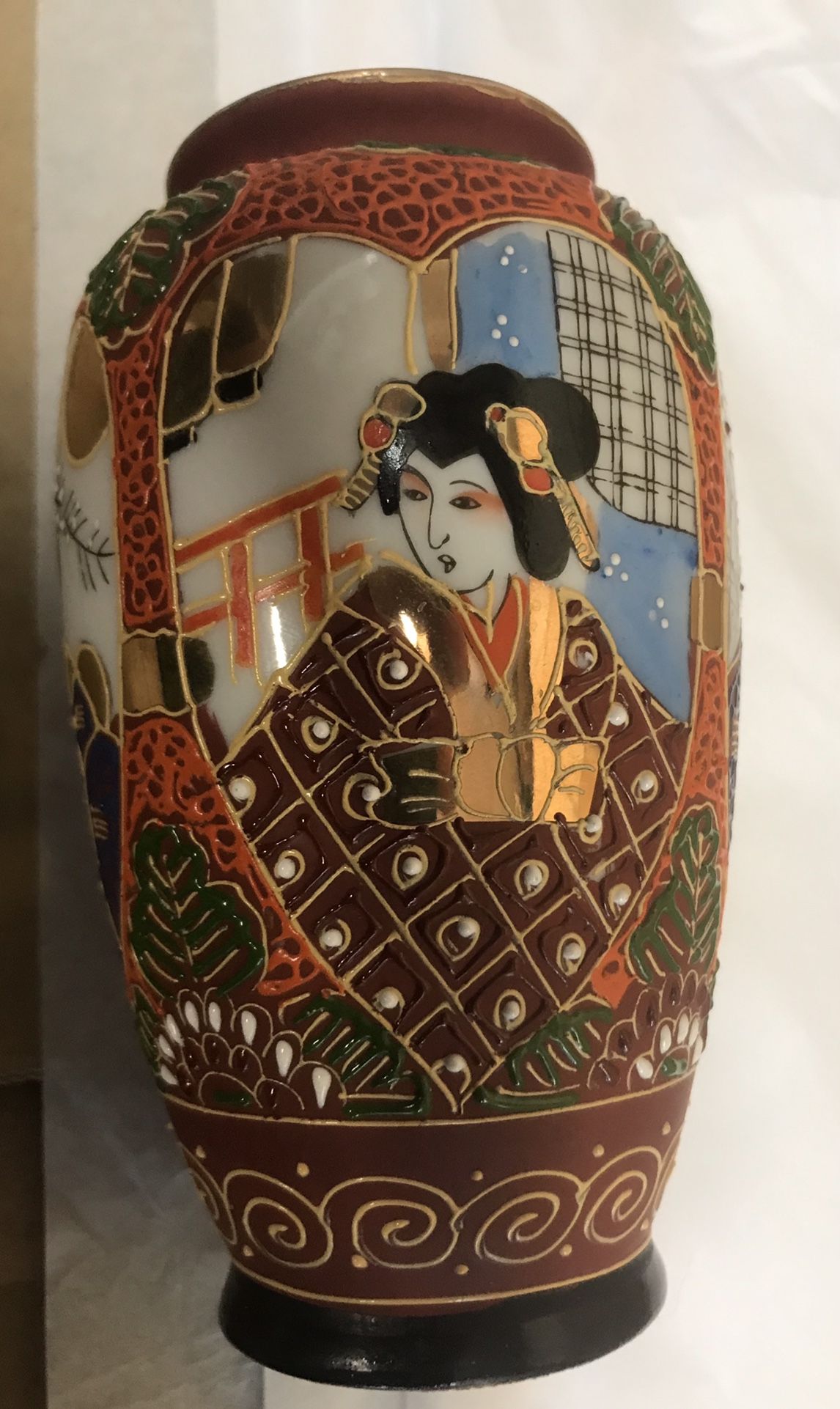 Vintage - Hand Painted Porcelain Japanese Geisha Girls Vase