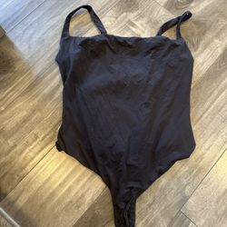 2x Skims Bodysuit