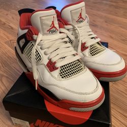 AIR JORDAN 4 RETRO FIRE RED