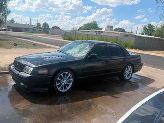 Ford Crown Victoria Full-Size Sedan
