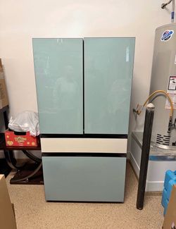 Samsung Bespoke 4-Door French Door Refrigerator