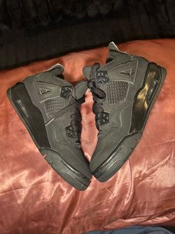 Jordan black cats