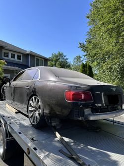 Parting Out 2015 Bentley Continental Flying Spur