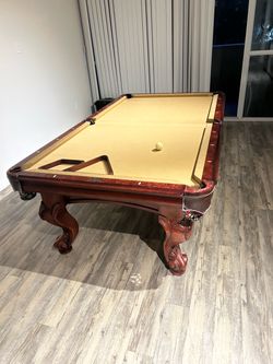 Pool table