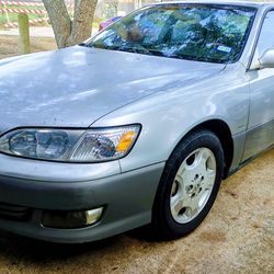 2000 Lexus ES