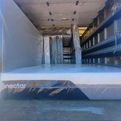 Brand New King Size Memory Foam Mattress Included Box Spring Free Delivery Depends 