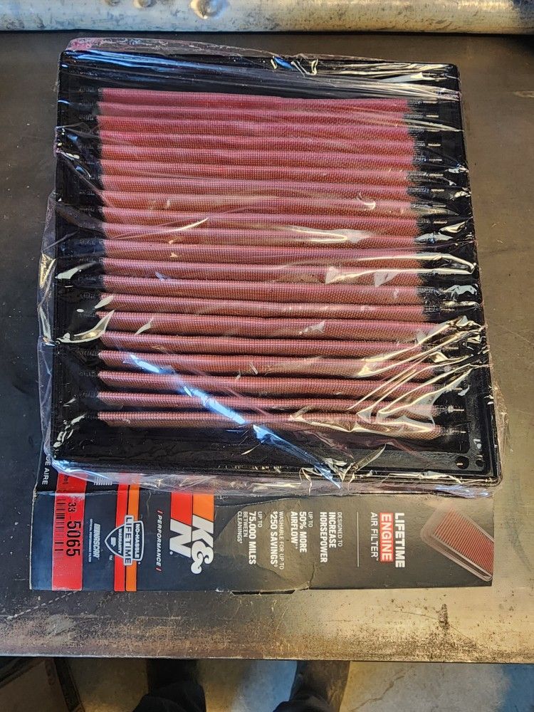 2017-2019 Chevrolet Silverado Duramax 6.6 K&N Air Filter NEW