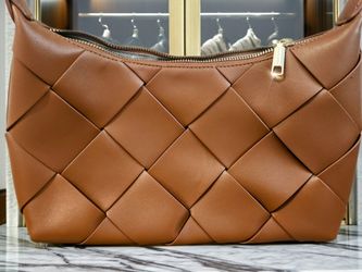 NEW Bostanten Women's Luxe Purse