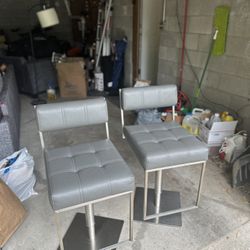 (Set of 2) Luxurious Gray Leather Barstools