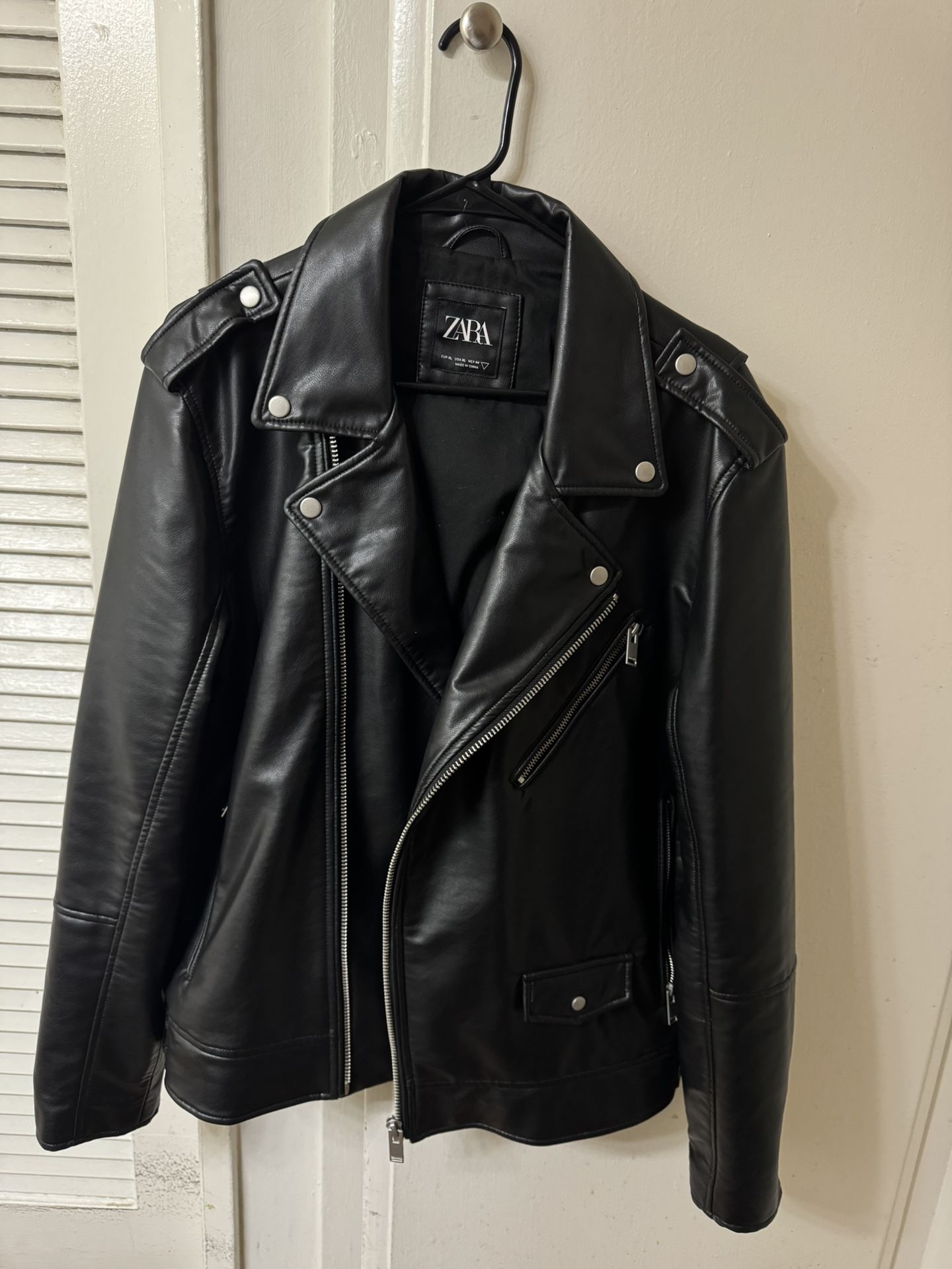 Leather jacket X-Large Hombre (Zara)
