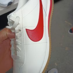 Nike Cortez Leather Size 9