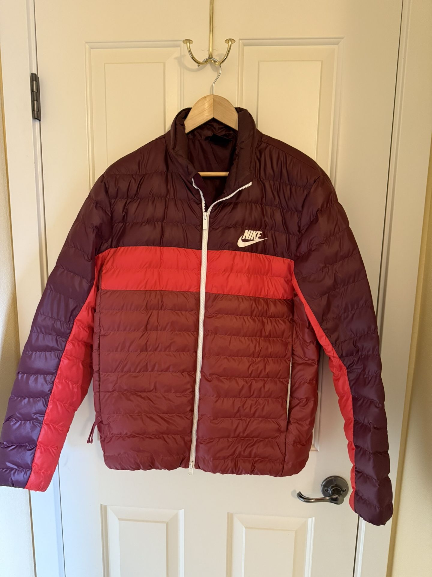 Men’s Nike Maroon & Red Jacket - Medium