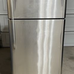 Frigidaire Fridge Refrigerator 