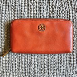 Tory Burch Robinson zip Continental wallet