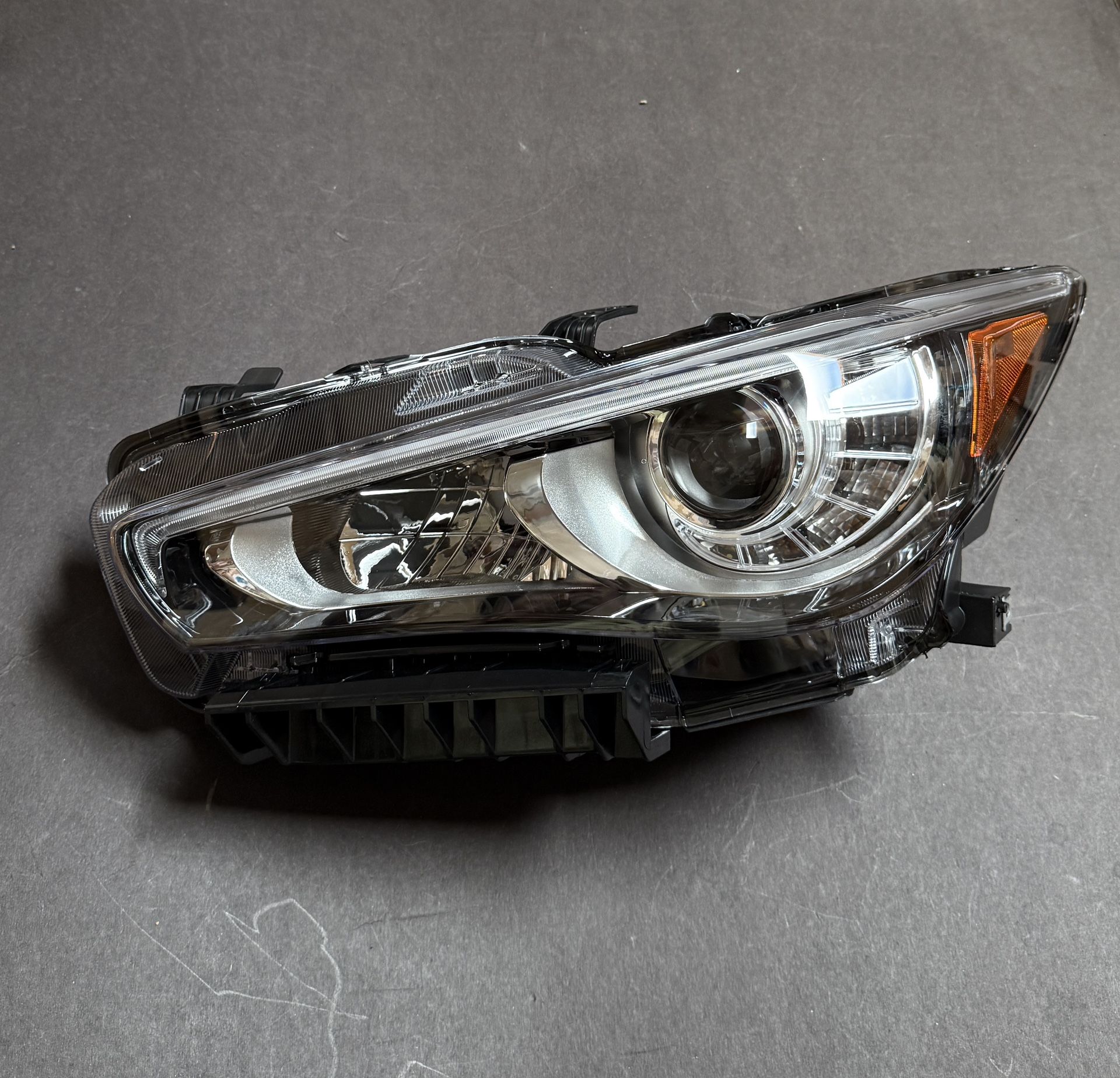 Left Driver Side Infiniti 2014-2022 Q50 Headlight Assembly w/LED DRL Headlamp 